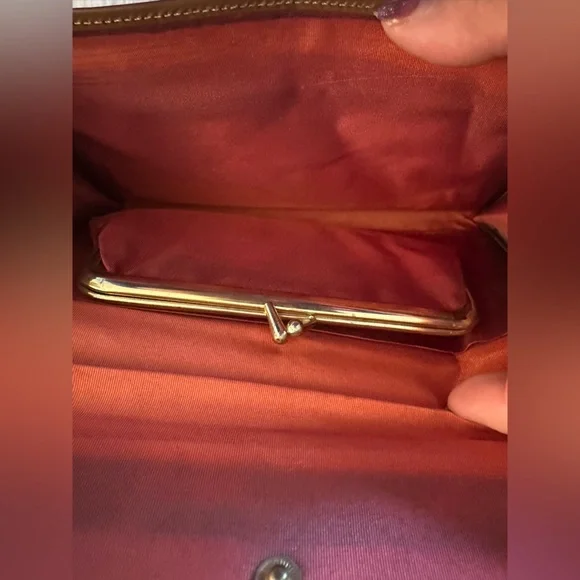 1980’s Vintage Dior Honeycomb Kiss Lock Long Wallet - Picture 7 of 9